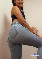 conie18 stripchat livecam show performer room profile