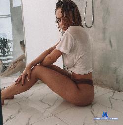 Kiki2112_ stripchat livecam performer profile
