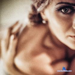 NoraBare stripchat livecam performer profile