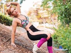 nicky_g stripchat livecam performer profile