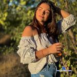 RiaSunny stripchat livecam show performer room profile