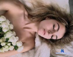 HelelGretta stripchat livecam performer profile