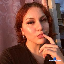 saranicex stripchat livecam performer profile