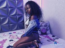 Saelies stripchat livecam performer profile