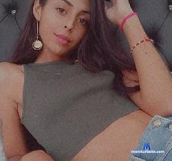 lexaroux stripchat livecam performer profile