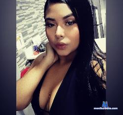 kloe14 stripchat livecam performer profile
