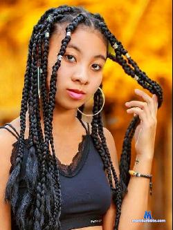 Pinkie_black_xx stripchat livecam performer profile