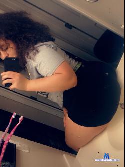 thickcubanting stripchat livecam performer profile