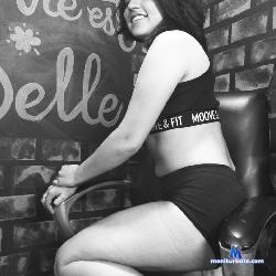 mina_petite stripchat livecam performer profile