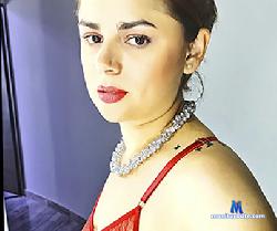 Saraoliveira4 stripchat livecam performer profile