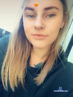 EllenHamp stripchat livecam show performer room profile