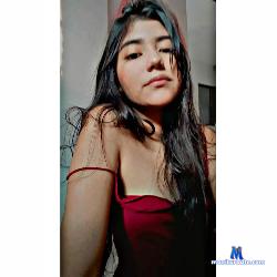 MilaMiles stripchat livecam performer profile