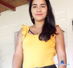 mirellaa_ stripchat livecam performer profile