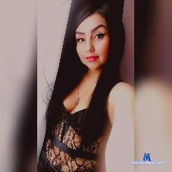 Celeestte_ stripchat livecam performer profile