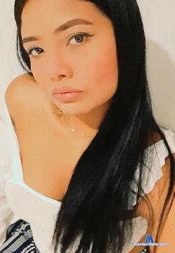 OliviaMortis stripchat livecam performer profile