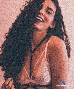 Rosse_gold stripchat livecam performer profile