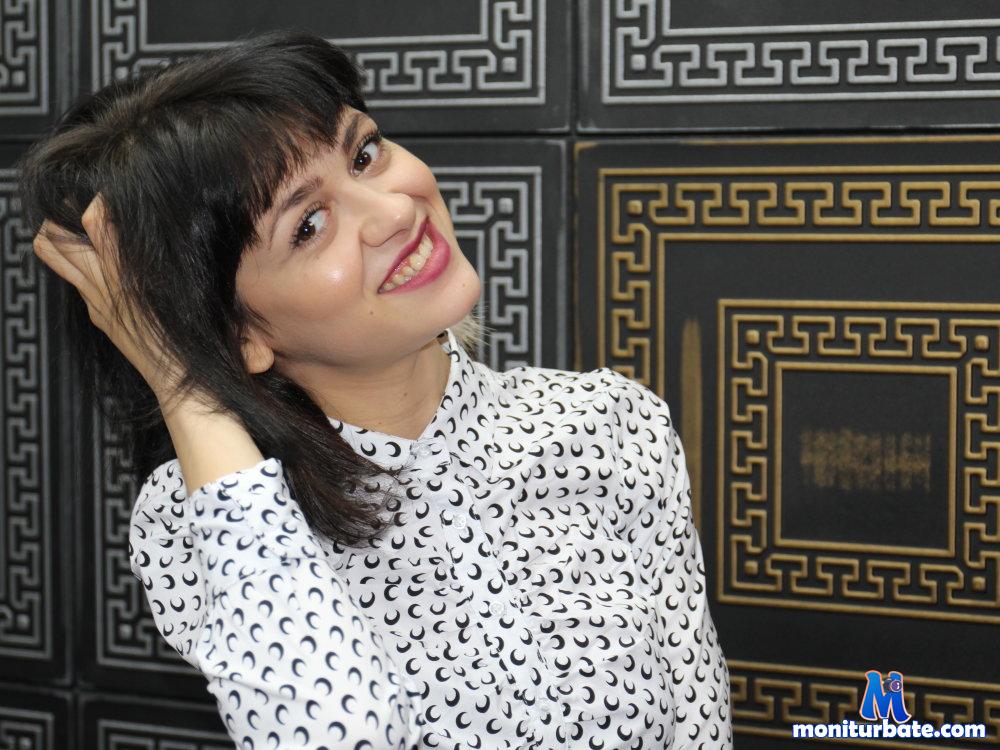 EvelynCate Stripchat performer girls auto Tag Interactive Toy do Dance do Ohmibod auto Tag Lovense specifics Big Ass age Teen ethnicity White body Type Petite do Talk tag Language Romanian hair Color Black private Price Sixteen To Twenty Four small Audience subculture Glamour auto Tag New