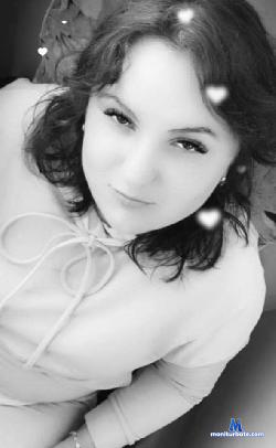 Konfetka_Cute stripchat livecam performer profile