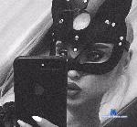 IVA_Gold stripchat livecam show performer room profile
