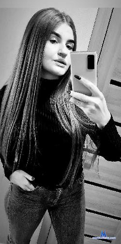 Adele_Williams stripchat livecam performer profile