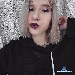 HotOluvia stripchat livecam performer profile