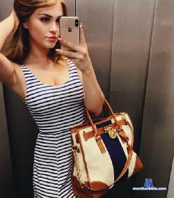 Hanna_Honey_ stripchat livecam performer profile