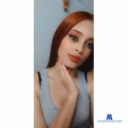 crystalhaller stripchat livecam performer profile