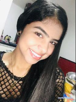 Ayra__Zyydan stripchat livecam performer profile