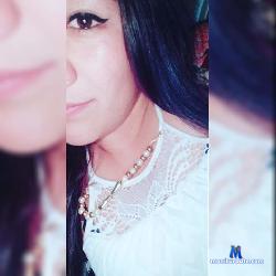 Ariie_ stripchat livecam performer profile