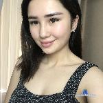 Laurandi stripchat livecam show performer room profile