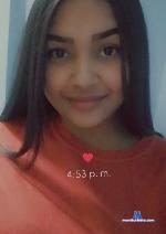 VickyLivee stripchat livecam show performer room profile
