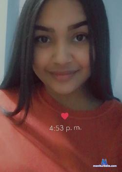 VickyLivee stripchat livecam performer profile