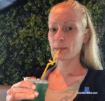 whitesexylily stripchat livecam show performer room profile