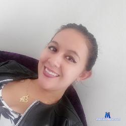 __isabella__ stripchat livecam performer profile