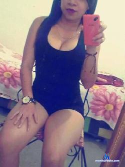 petitegoloza stripchat livecam performer profile