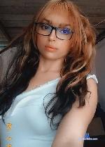 ashley_fox_red stripchat livecam show performer room profile