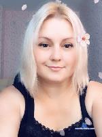 NaomiSafari stripchat livecam show performer room profile