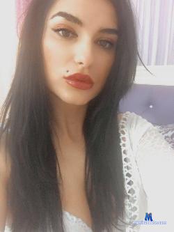 Jesica_shiningstar stripchat livecam performer profile