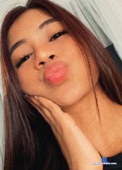 Vanessa_Cruzz stripchat livecam performer profile