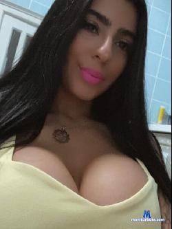 PIA_69 stripchat livecam performer profile