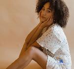 RaffaelaCollins stripchat livecam show performer room profile