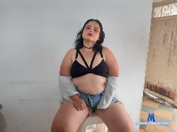 bluesummer19 stripchat livecam performer profile