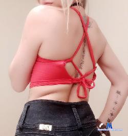 Sharlot_Queen1 stripchat livecam performer profile