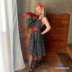 sweetylips1 stripchat livecam performer profile