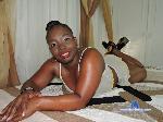 SinthyaRoman stripchat livecam show performer room profile