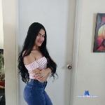 polyana- stripchat livecam show performer room profile