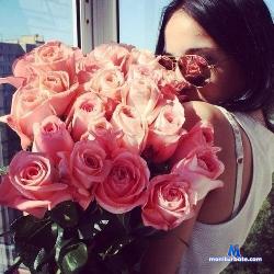 Bexxi_ stripchat livecam performer profile