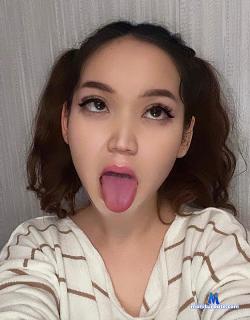 yummy_amy stripchat livecam performer profile