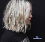 AvaMills stripchat livecam show performer room profile