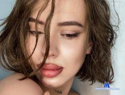 morenaa_moon stripchat livecam performer profile